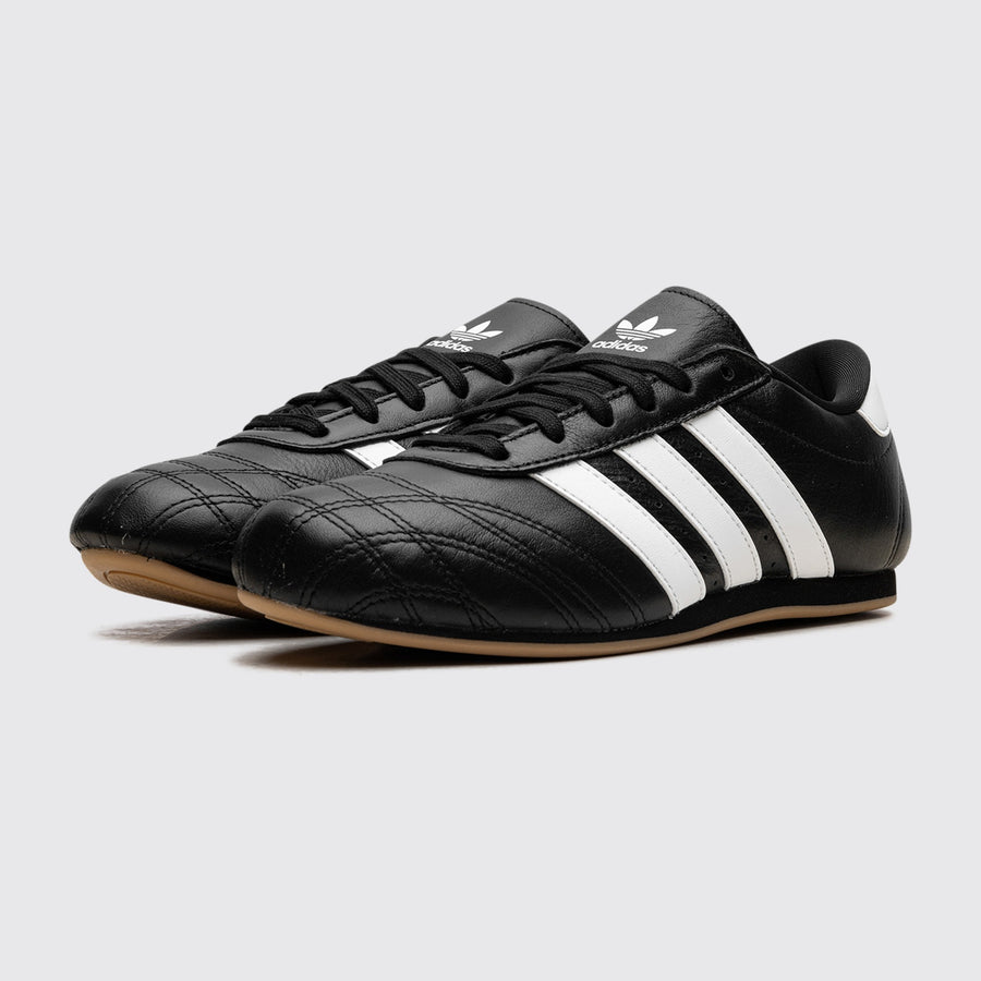 Adidas Taekwondo Lace Core Black Cloud White de Mulher sapatilha – vista a três quartos do par