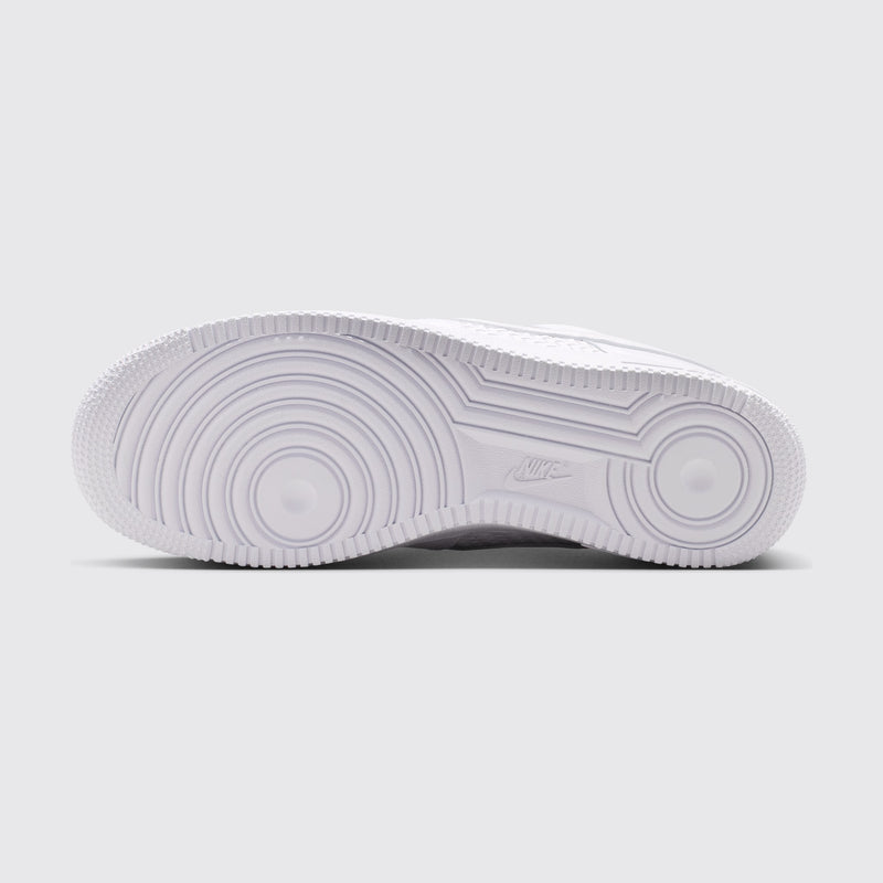 Nike Air Force 1 '07 LV8 White Metallic Silver zapatilla – vista de la suela
