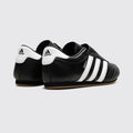 Adidas Taekwondo Core Black Cloud White de Mulher sapatilha – vista traseira do par