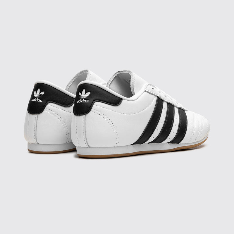 Adidas Taekwondo Lace Cloud White Core Black de Mulher sapatilha – vista traseira do par