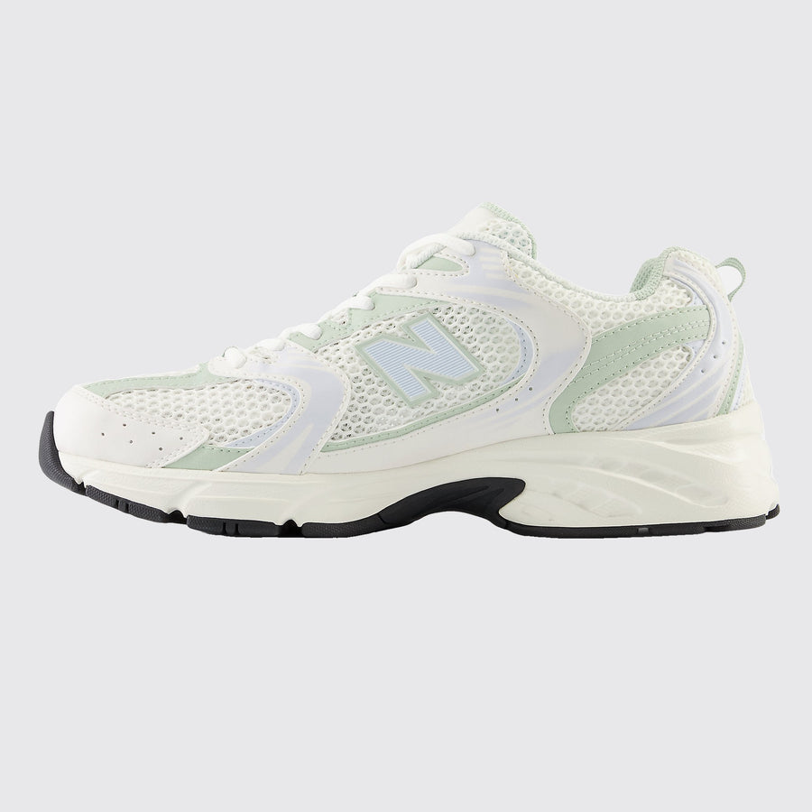 New Balance 530 Sea Salt Ice Blue basket – vue de profil