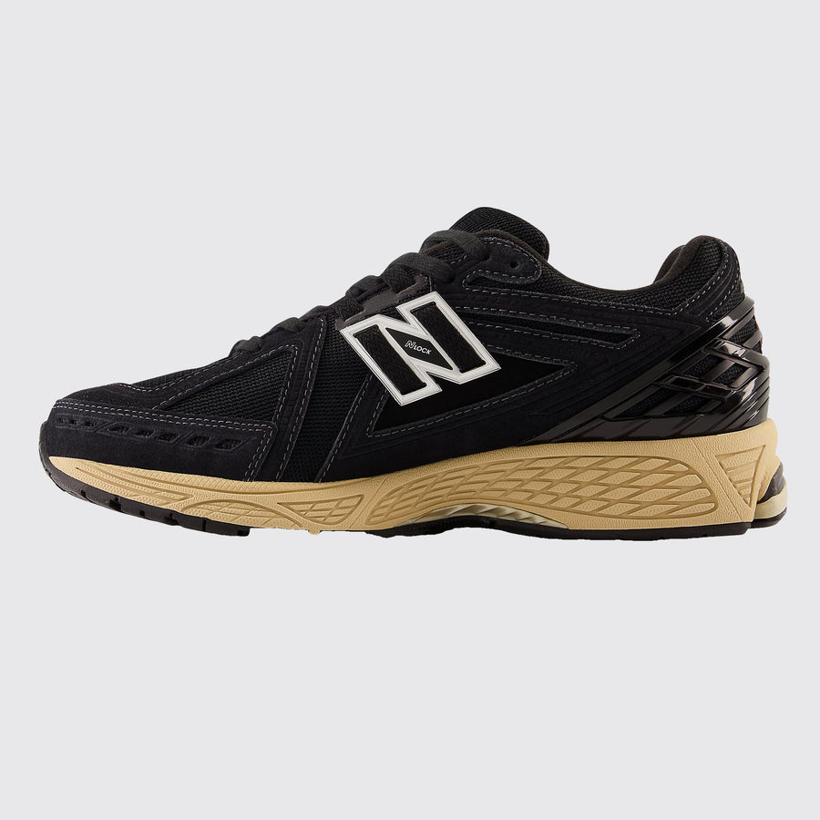 New Balance 1906R Black Taos Taupe Sneaker – Seitenansicht