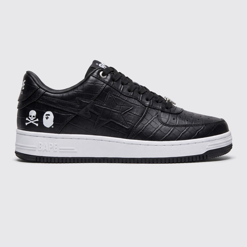 A Bathing APE x NEIGHBORHOOD BAPE STA Black sneaker – other side view