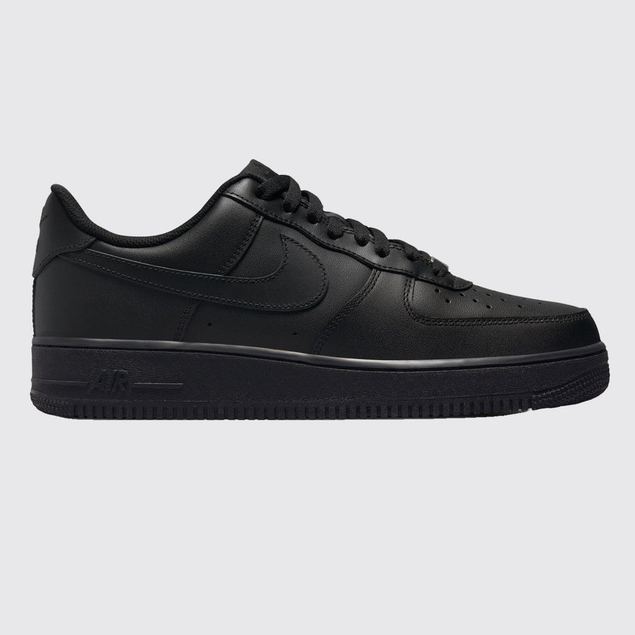 Nike Air Force 1 '07 Black sneaker – other side view