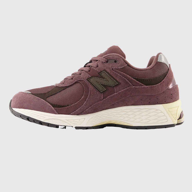 New Balance 2002R Truffle Sneaker – Seitenansicht