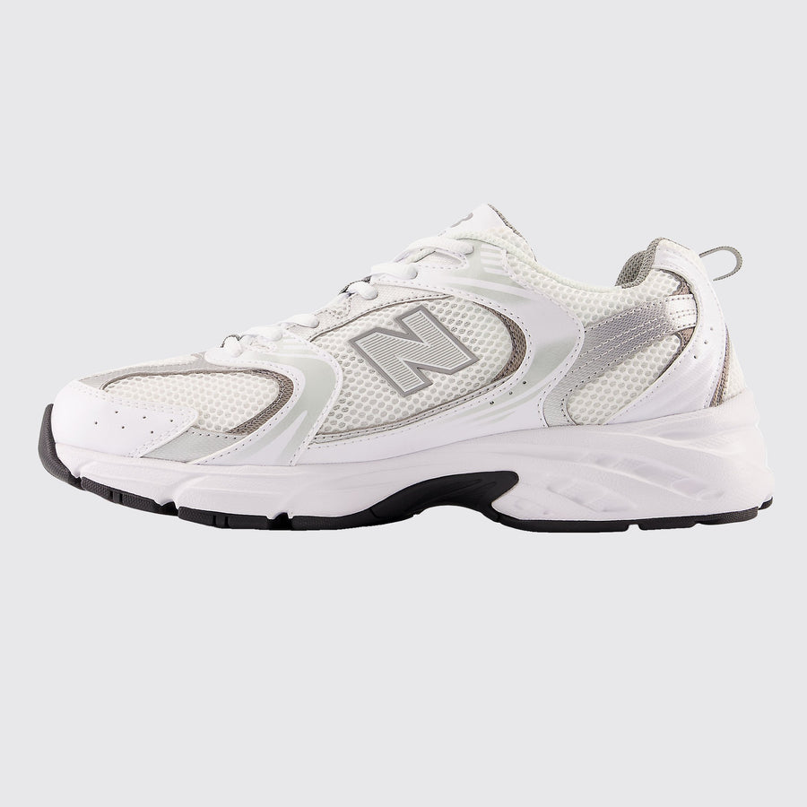 New Balance 530 White Silver Shadow Grey basket – vue de profil