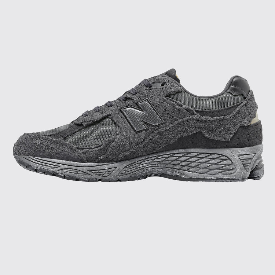 New Balance 2002R Protection Pack Phantom Magnet Sneaker – Seitenansicht