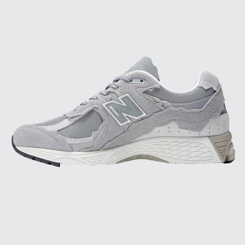 New Balance 2002R Protection Pack Slate Grey basket – vue de profil