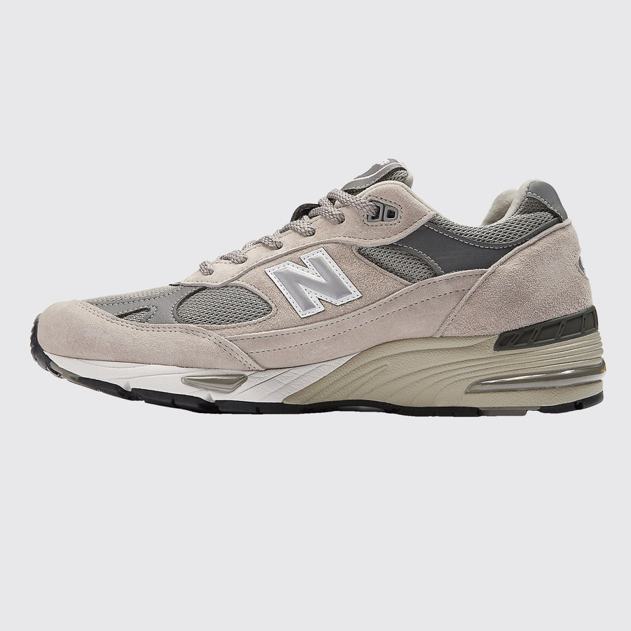 New Balance 991 Made in UK Grey sneaker – side view