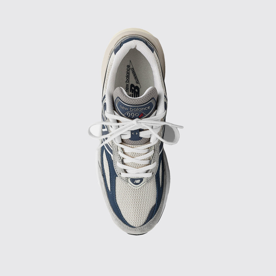 Teddy Santis New Balance 990v6 Made in USA Marblehead Vintage Indigo Sneaker – Draufsicht