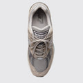 New Balance 991v2 Made in UK Dove Alloy Sneaker – Draufsicht