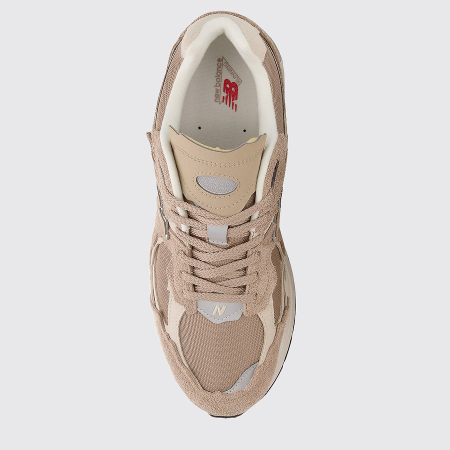 New Balance 2002R Protection Pack Driftwood Sneaker – Draufsicht