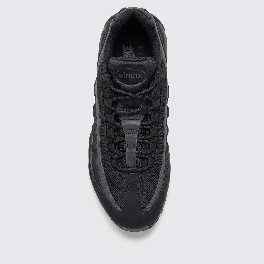 Nike Air Max 95 Essential Triple Black sneaker – top view