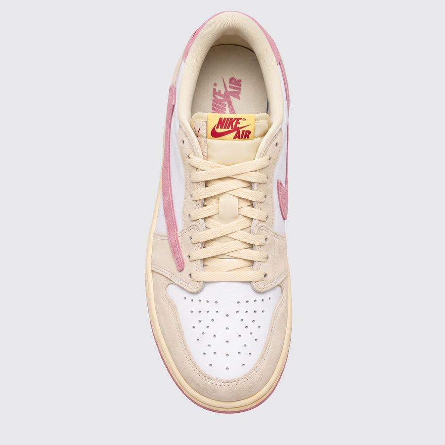 Travis Scott x Air Jordan 1 Low OG Shy Pink Sneaker – Draufsicht