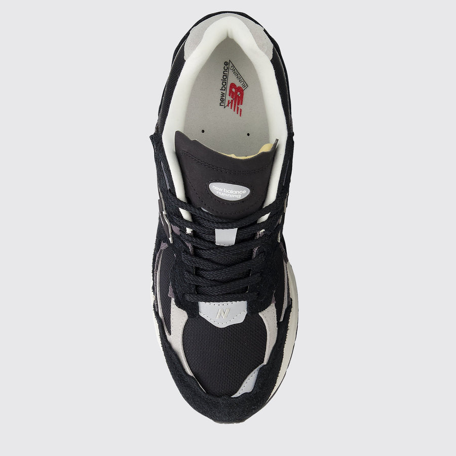 New Balance 2002R Protection Pack Black Grey Sneaker – Draufsicht