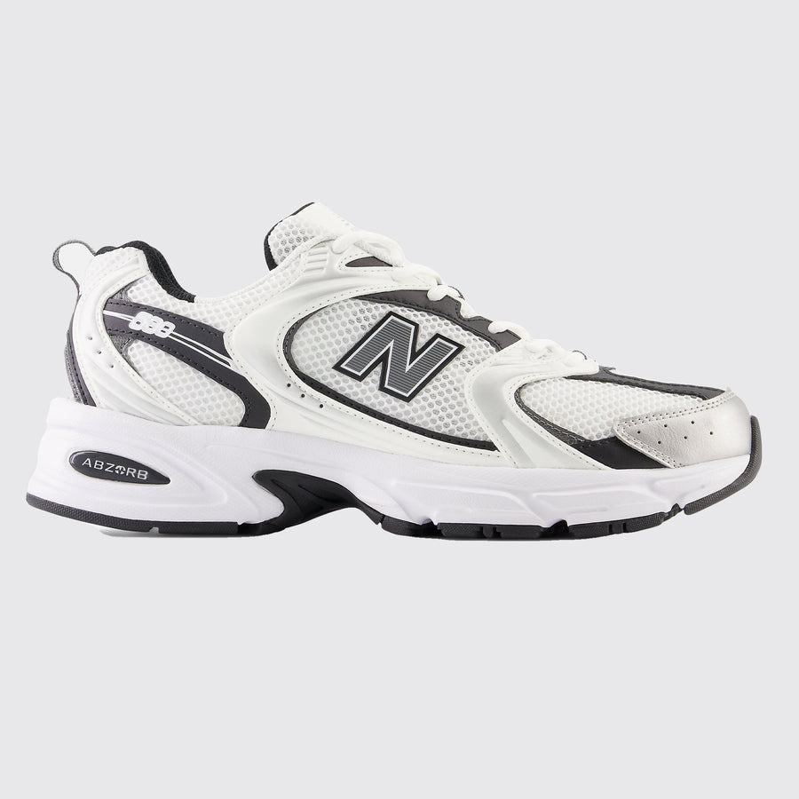 New Balance 530 White Silver Black zapatilla – vista del otro lateral