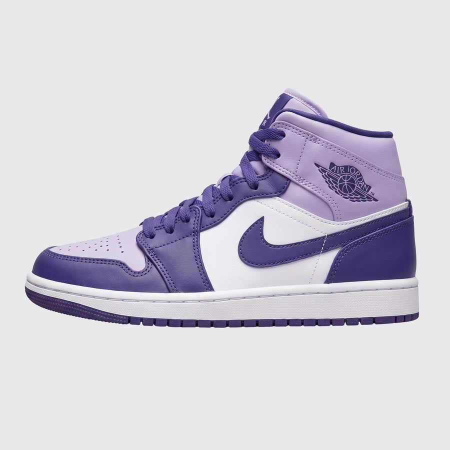 Air Jordan 1 Mid Blueberry sneaker – side view