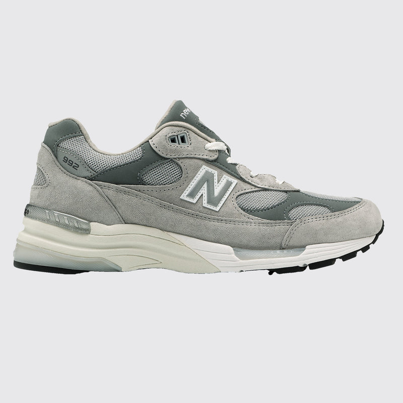 New Balance 992 Grey basket – vue de l'autre côté
