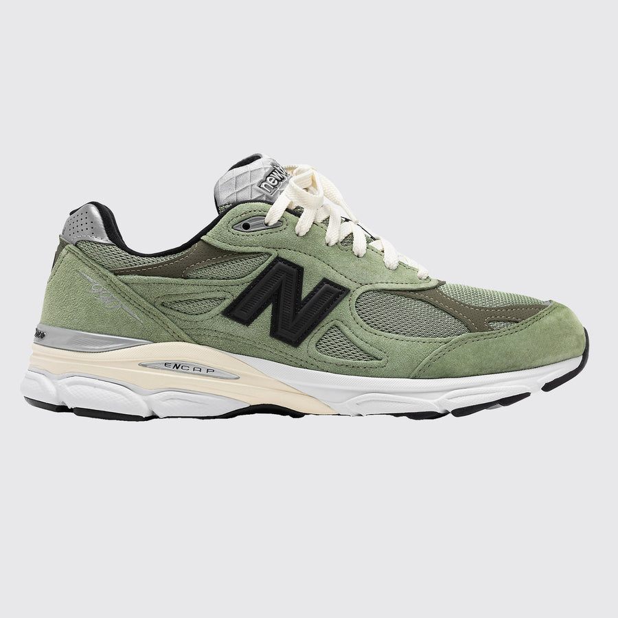JJJJound New Balance 990v3 Made in USA Olive zapatilla – vista del otro lateral