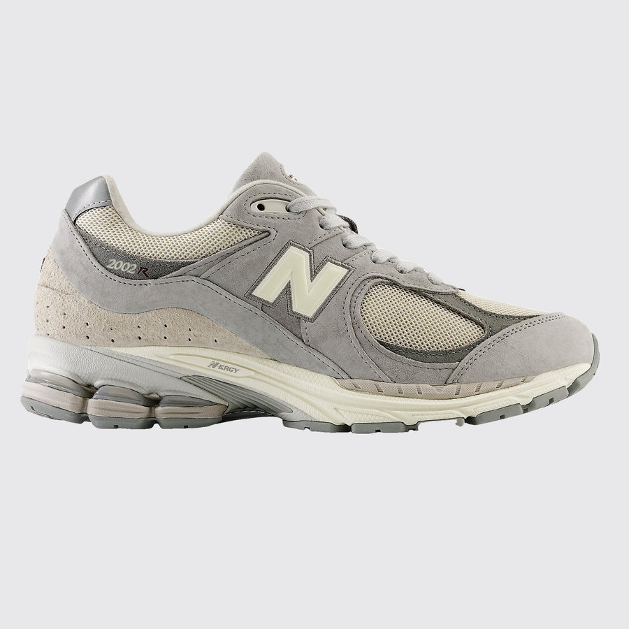 New Balance 2002R Lunar New Year Concrete zapatilla – vista del otro lateral