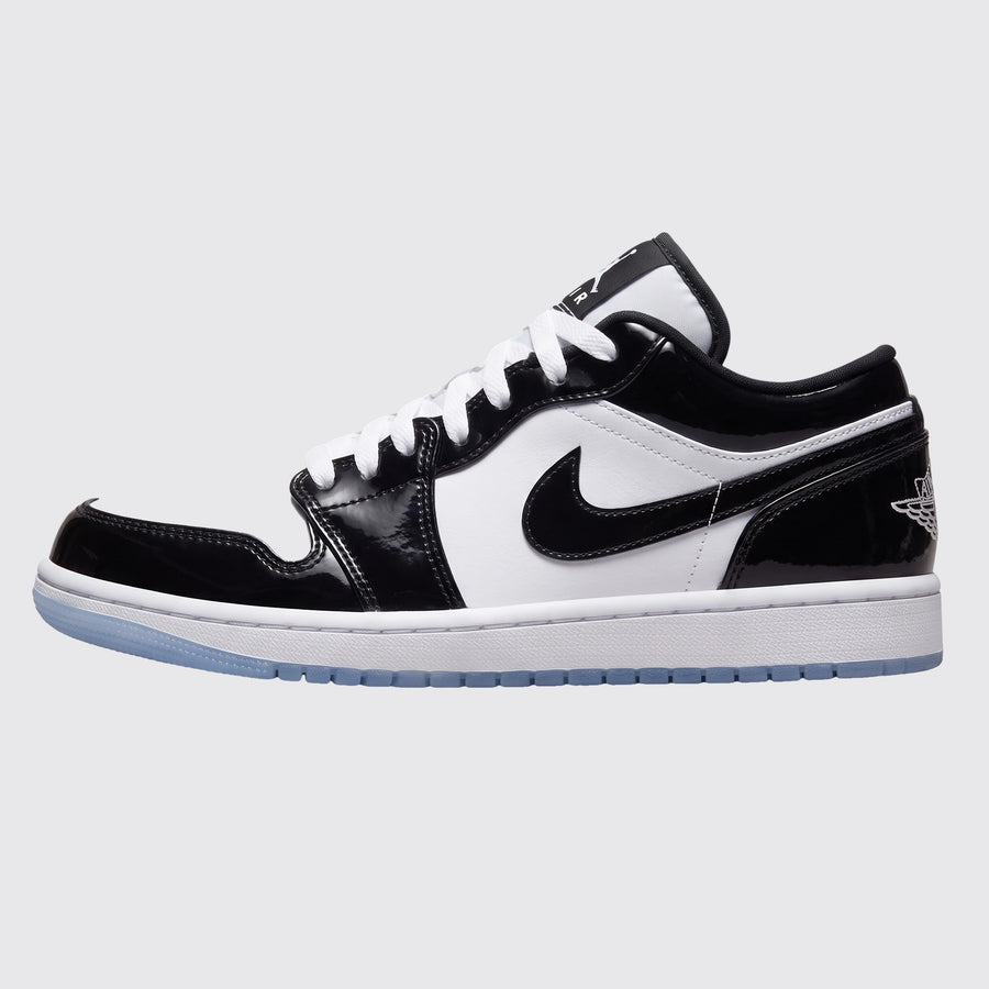 Air Jordan 1 Low SE Concord sneaker – side view