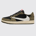 Travis Scott x Air Jordan 1 Low OG Black Olive Sneaker – Seitenansicht