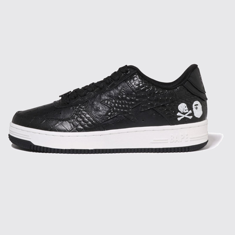 A Bathing APE x NEIGHBORHOOD BAPE STA Black sneaker – side view