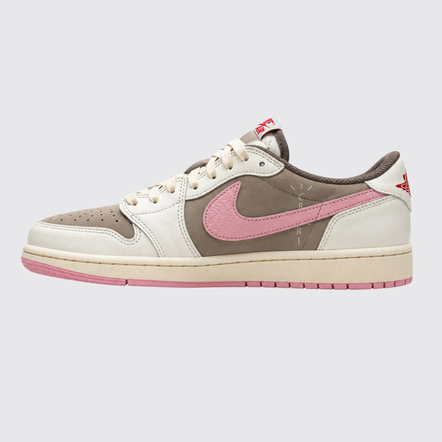 Jordan 1 Retro Low OG SP Travis Scott "Sail/Tropical Pink"