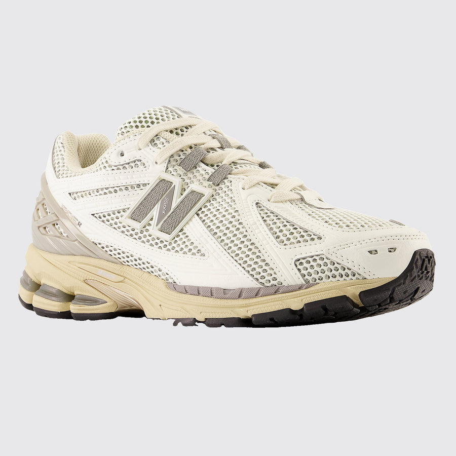 New Balance 1906R Sea Salt Marblehead basket – vue avant 3/4