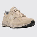 New Balance 2002R Bone Light Aluminum Sneaker – Dreiviertel-Vorderansicht