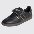 Zapatilla Wales Bonner x Adidas Samba Studded Black – vista frontal de tres cuartos
