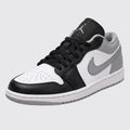 Air Jordan 1 Low Shadow Sneaker – Dreiviertel-Vorderansicht