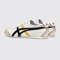 Onitsuka Tiger Mexico 66 White Sunflower Yellow zapatilla – vista frontal tres cuartos del par
