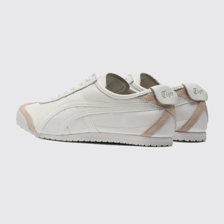 Onitsuka Tiger Mexico 66 White White zapatilla – vista frontal tres cuartos del par