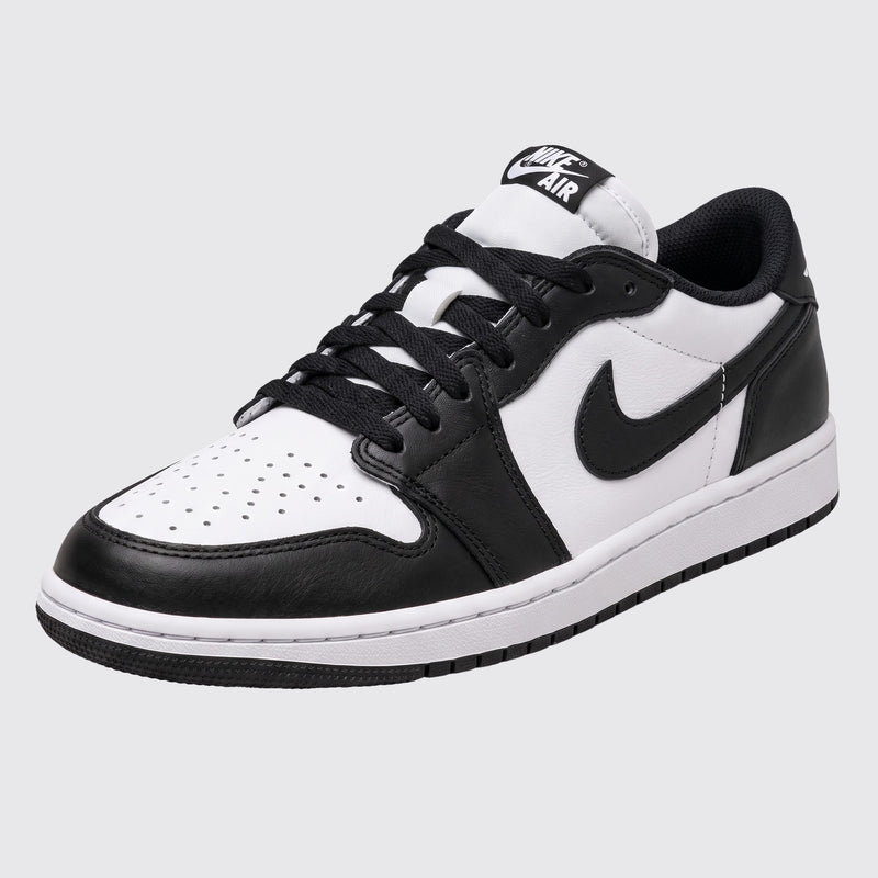 Air Jordan 1 Low Panda de Mujer zapatilla – vista frontal 3/4