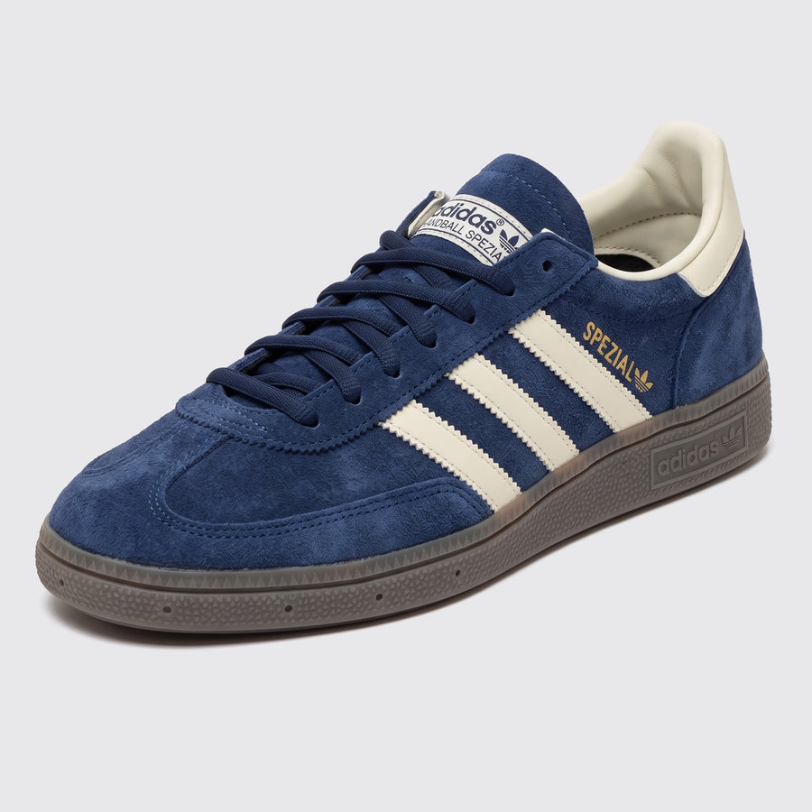 Zapatilla Adidas Handball Spezial Night Indigo – vista frontal de tres cuartos
