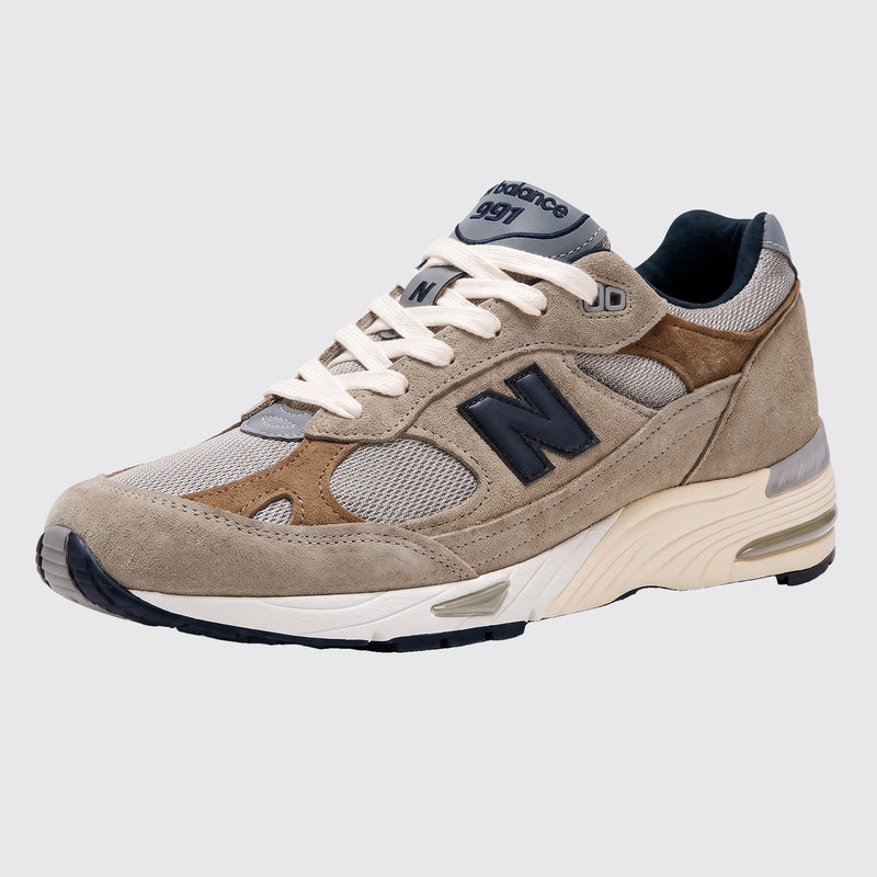 JJJJound New Balance 991 Made in UK Grey sneaker – front three-quarter view
