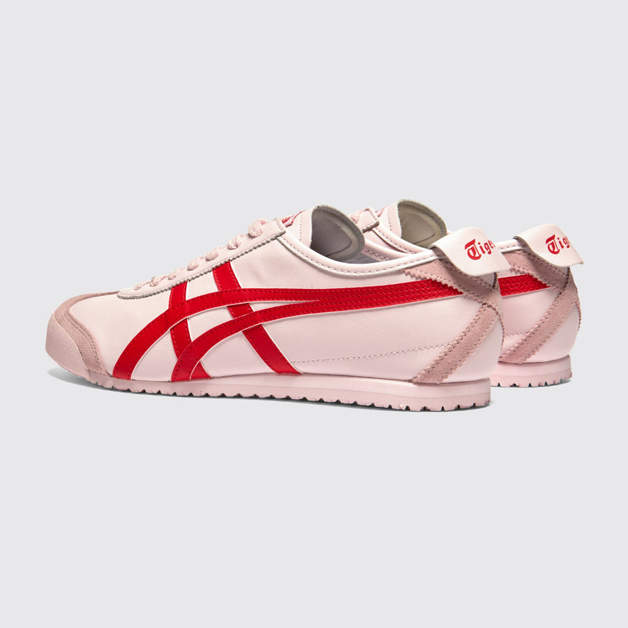 Onitsuka Tiger Mexico 66 Crystal Pink Classic Red Sneaker – Dreiviertel-Vorderansicht des Paares