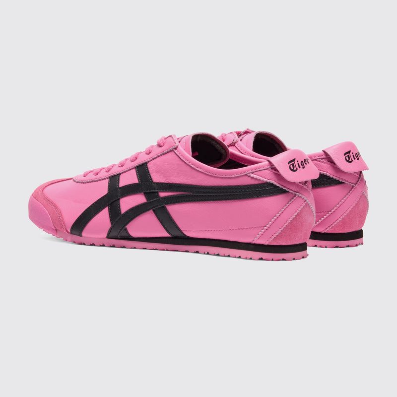 Onitsuka Tiger Mexico 66 Dragon Fruit Black Sneaker – Dreiviertel-Vorderansicht des Paares