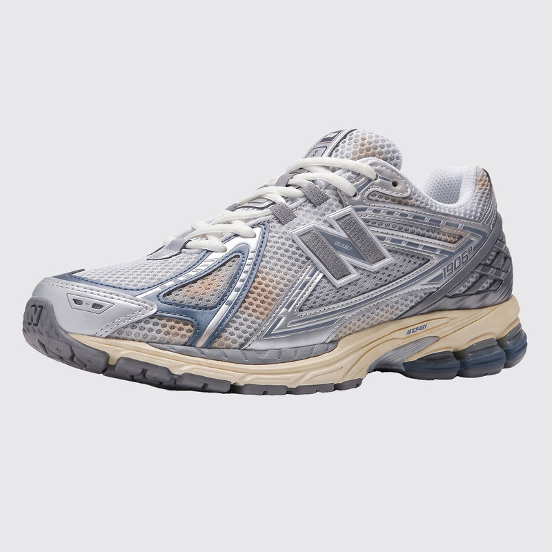 thisisneverthat New Balance 1906R Downtown Run sneaker – front three-quarter view