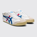 Onitsuka Tiger Mexico 66 White Blue Sneaker – Dreiviertelansicht des Paares von der anderen Seite