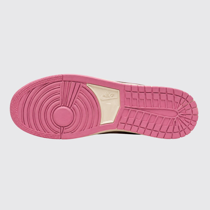 Jordan 1 Retro Low OG SP Travis Scott "Sail/Tropical Pink"