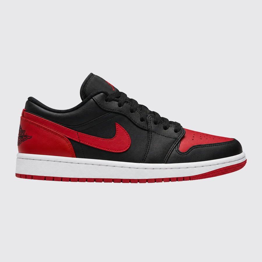 Air Jordan 1 Retro Low Bred black red sneakers
