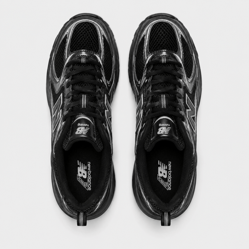 New Balance 740 Black Silver